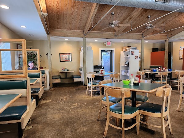 Local's Family Diner interior